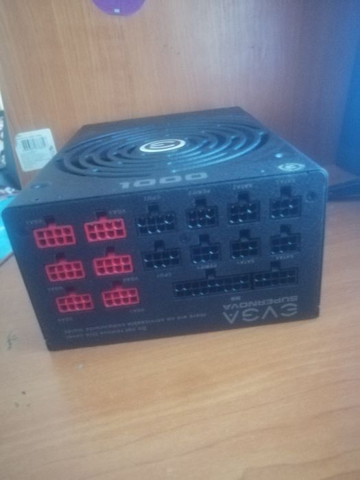 Sursa evga supernova g2 1000w certificat gold + cu cablurile necesare