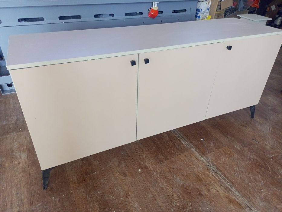 Продам  тв зону.