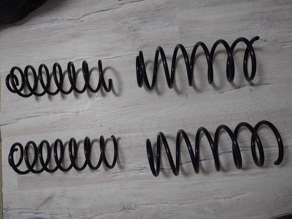 Нови Пружини за Голф 3