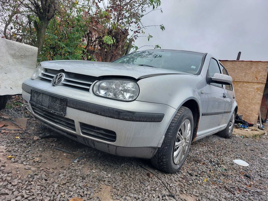 На части 1.9 TDI  и  1.4 16v