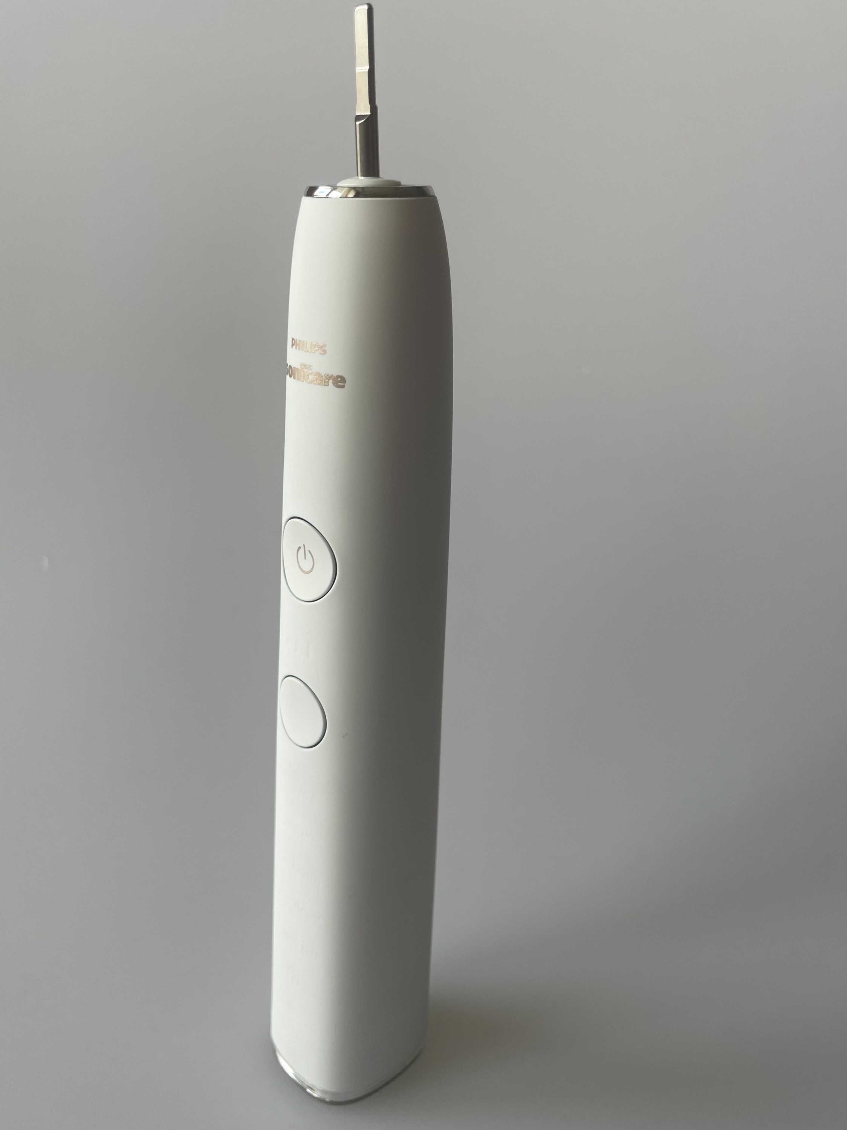 Електрическа звукова четка за зъби Philips Sonicare Smart HX993 White