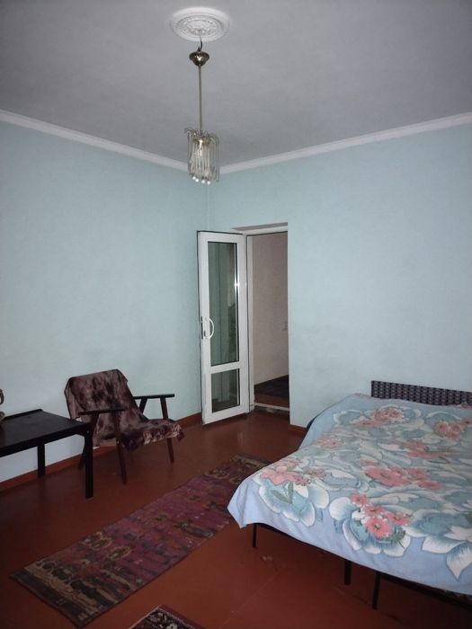 Назарбек камитерн участок 3 сот 2 комн  семья