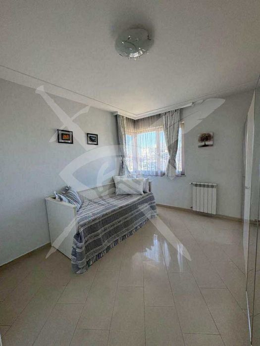 Дава се под наем Тристаен апартамент в София, Студентски град - 146 кв.м за 1196.97 € - Снимка #7