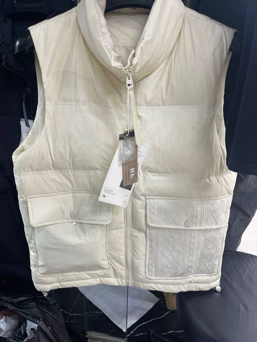 Стильная мужская жилетка