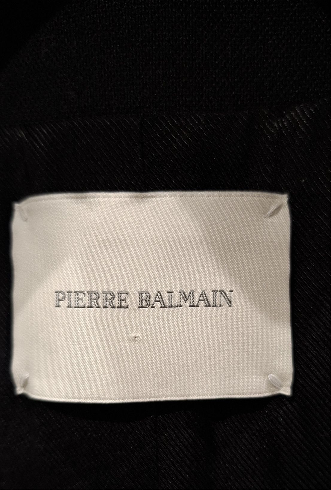 Страхотно Оригинално Манто Pierre Balmain  L