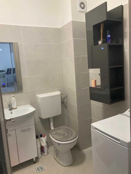 Inchiriez apartament 2 camere