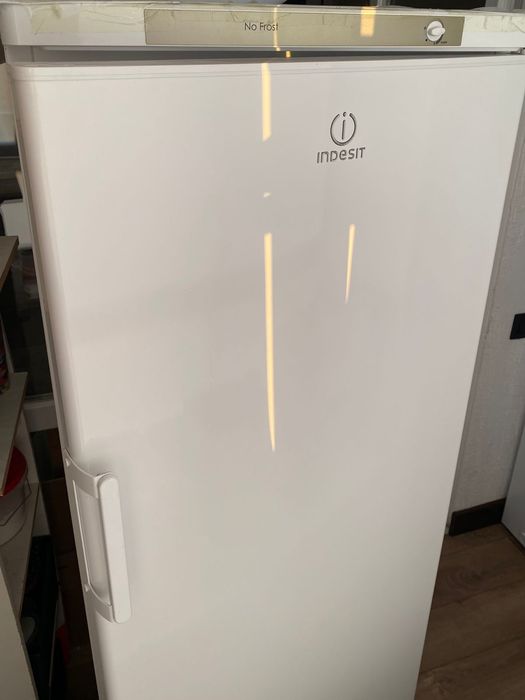 Морозильник Индезит, продам
