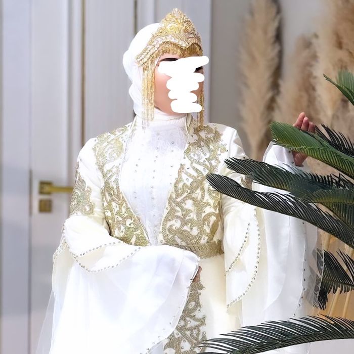 Ansanbil SOTILADI 1 marta kiyilgan holos