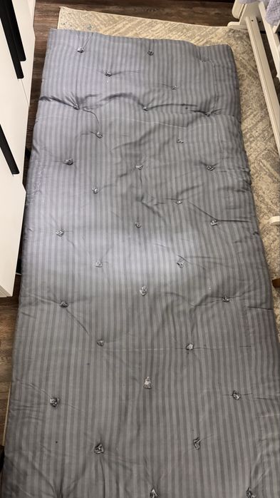 Продам матрасы 2 штуки