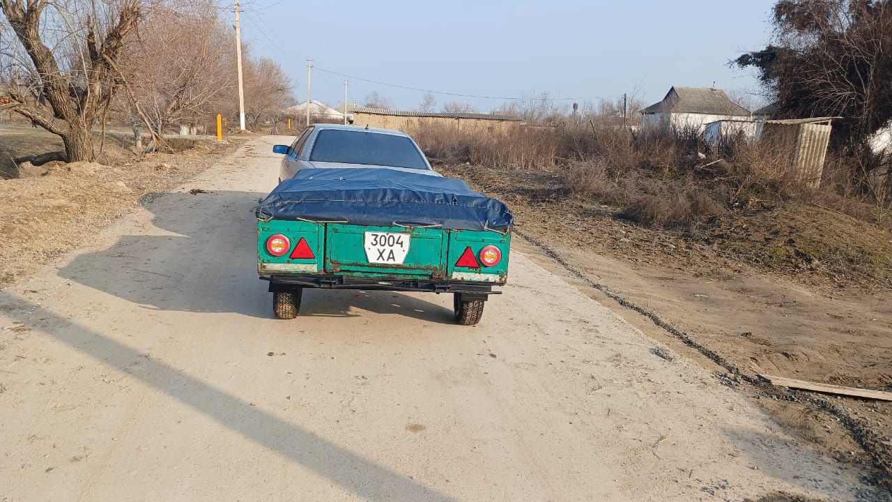 прицеп сатылады.