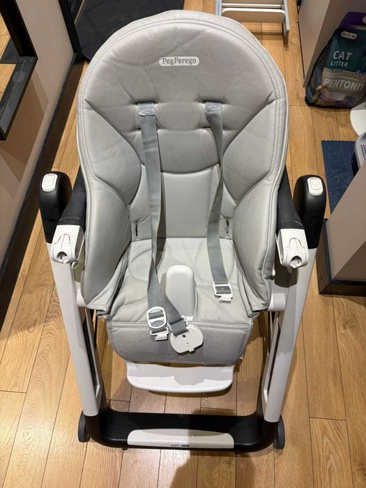 Стульчик для кормления Peg Perego SIESTA Follow Me