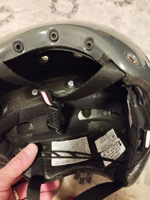 Cască echitație în condiții foarte bune.