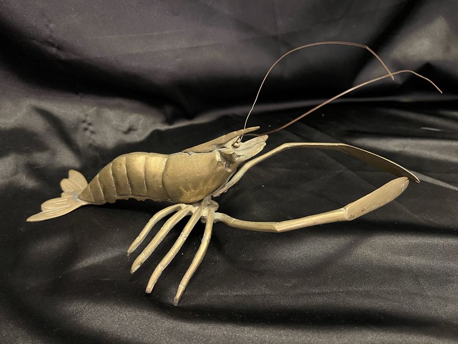 Decoratiune realizata din alama in forma de homar