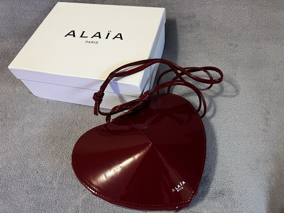 Чанта сърце Alaia бордо лак