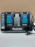 Ново бързо двойно зарядно Makita DC18RD