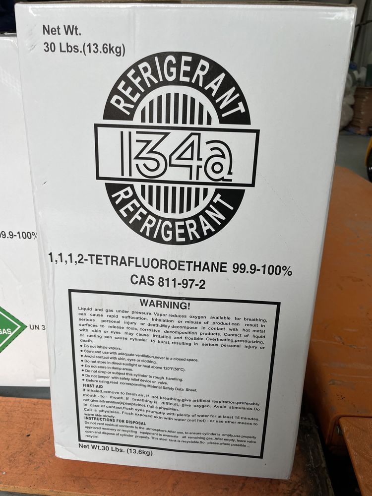 Butelie / Freon auto / Refrigerant auto R134a