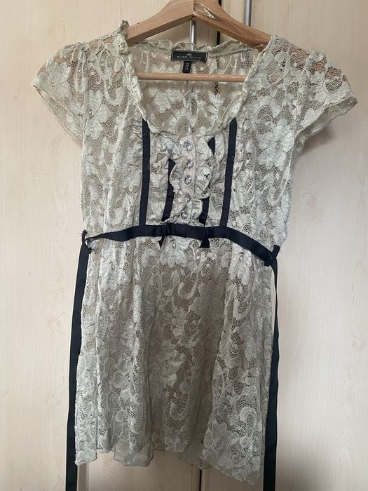 Tricou din dantela