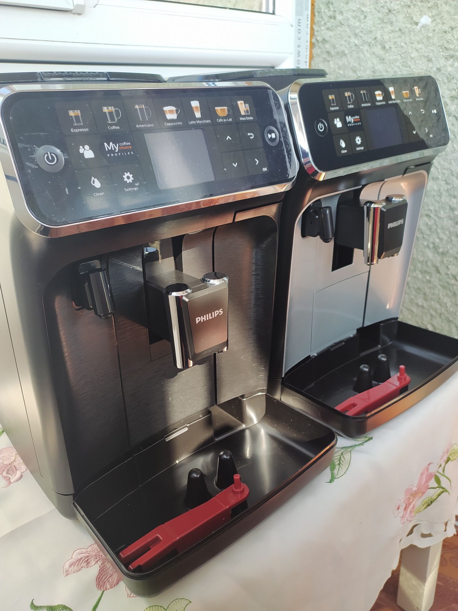 Espressor automat Philips Seria 5400