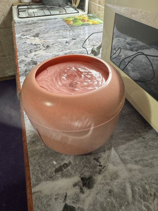 Поилка электрическая для котов