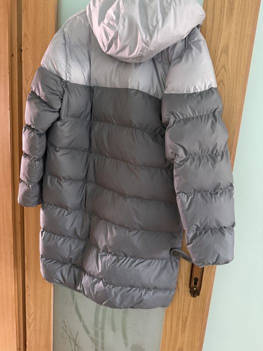 Geaca lunga Nike storm de iarna marimea M