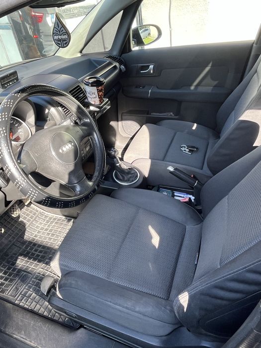 De vanzare audi a2
