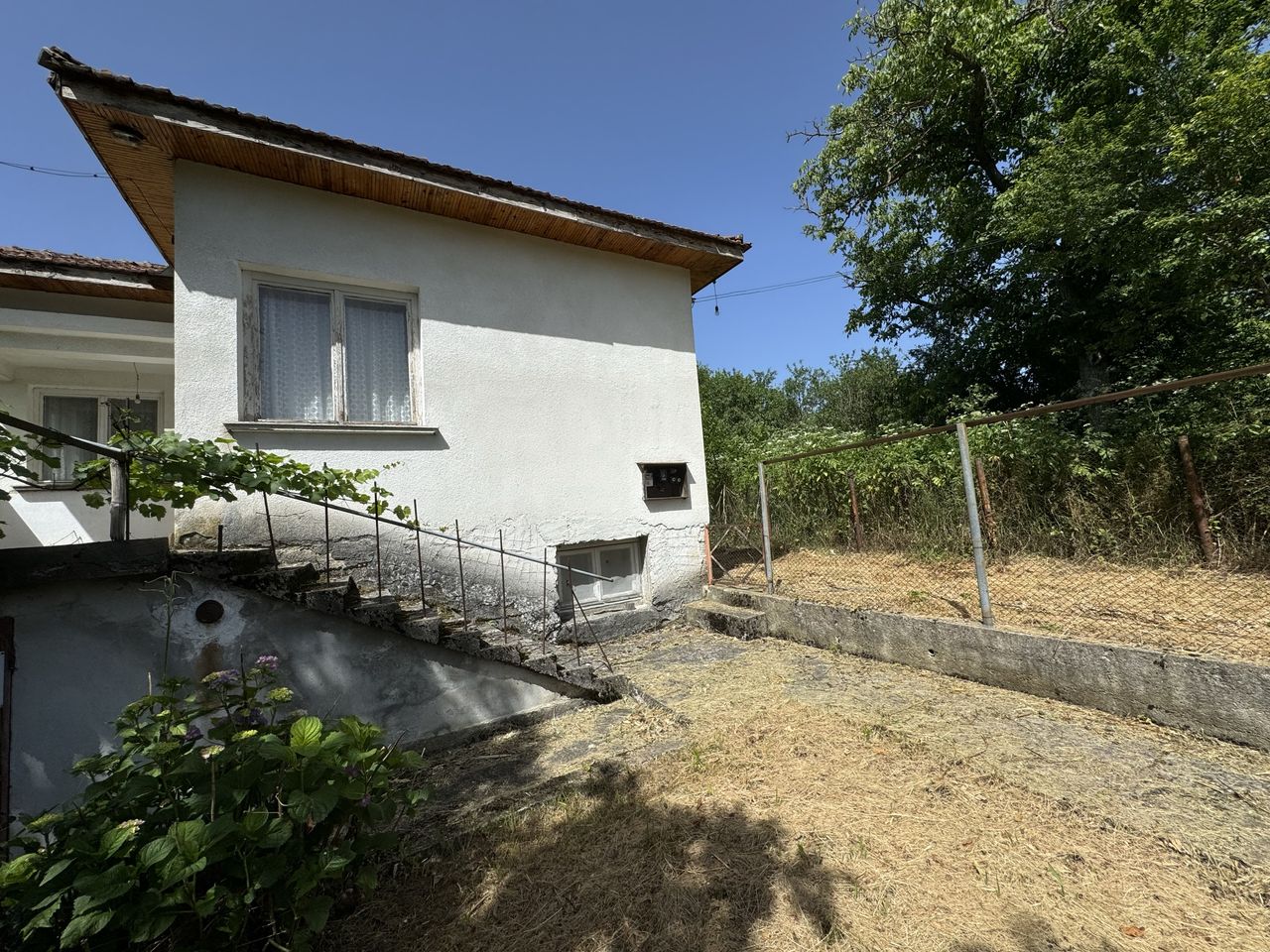 Продава се Къща в с. Борима, Област Ловеч - 60 кв.м за 659 €/кв.м - Снимка #1