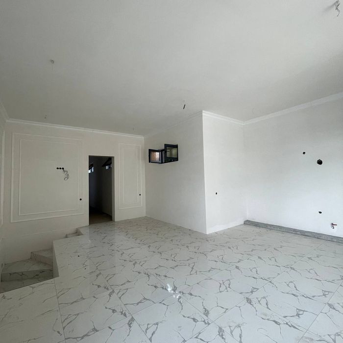 Тошкент тумани Келес Санатория 4.7 сотиг 5 хона шу холатда сотилади