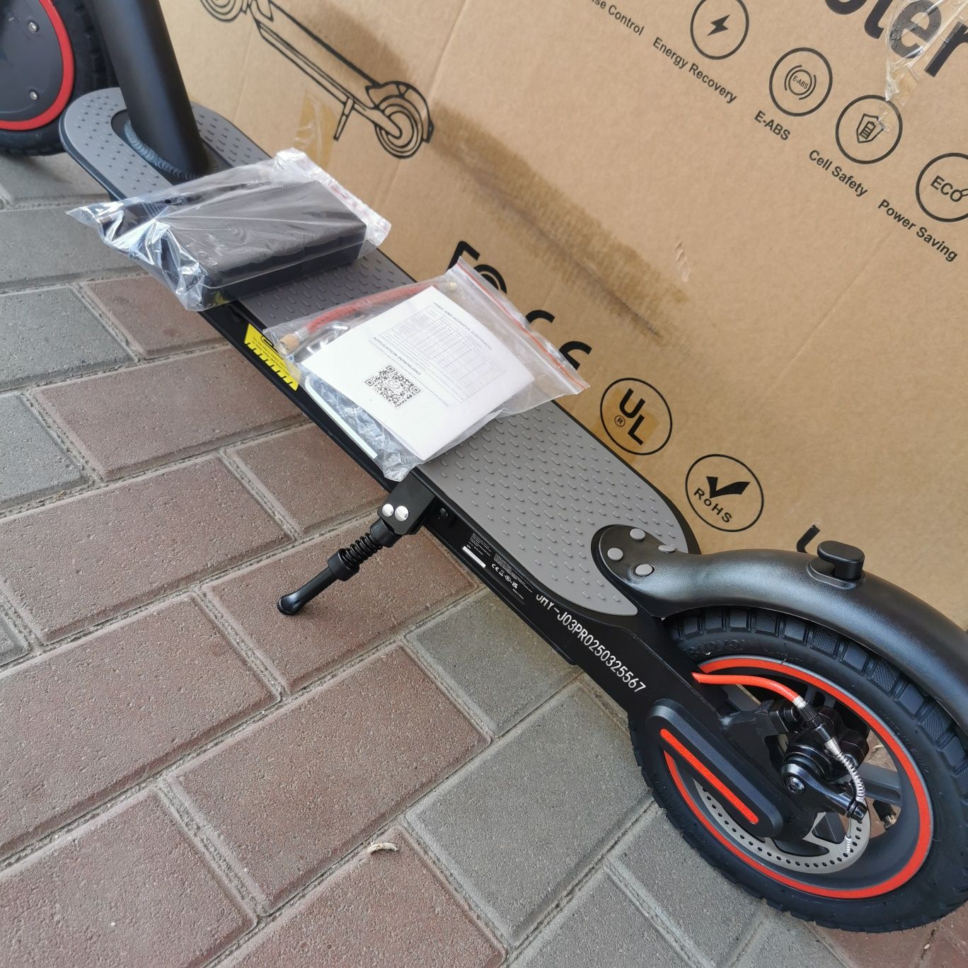 Trotinete electrice 350 W Noi