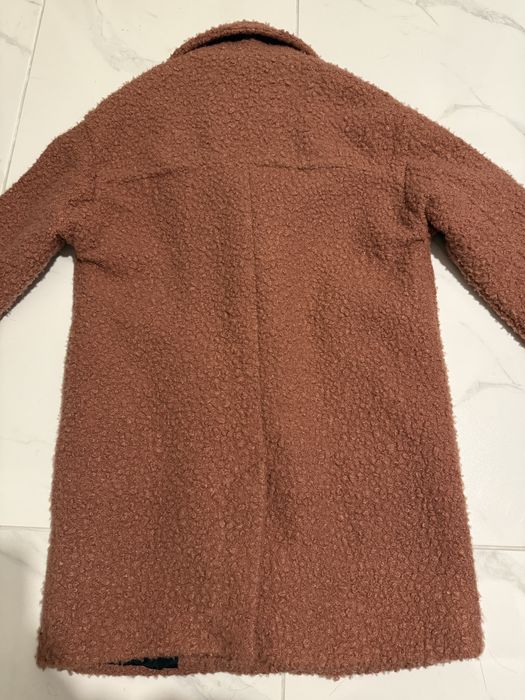 Дамско палто BERSHKA