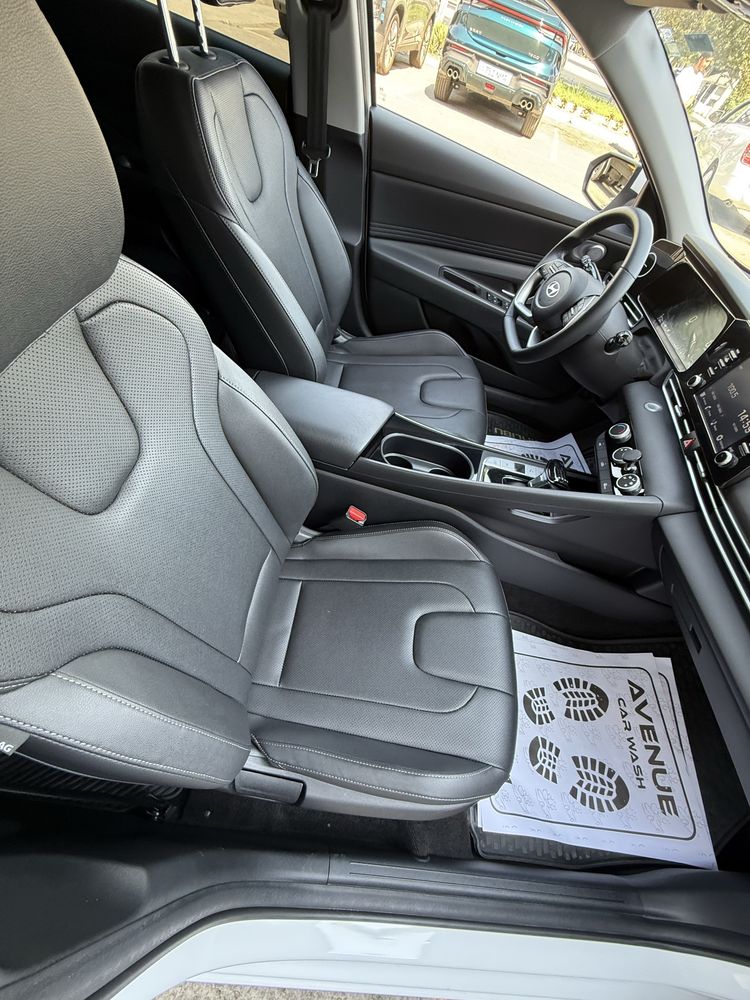 Hyundai Elantra максимальный комплектация