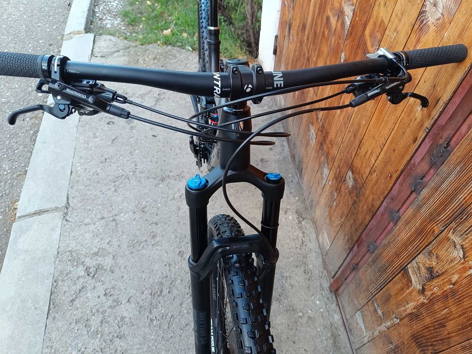 Trek  Fuel  EX 8