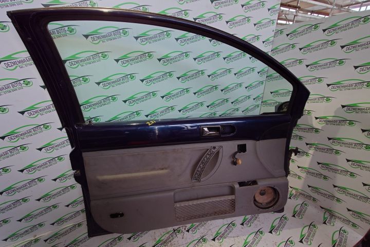 Usa stanga Volkswagen VW Beetle a 2-a generatie