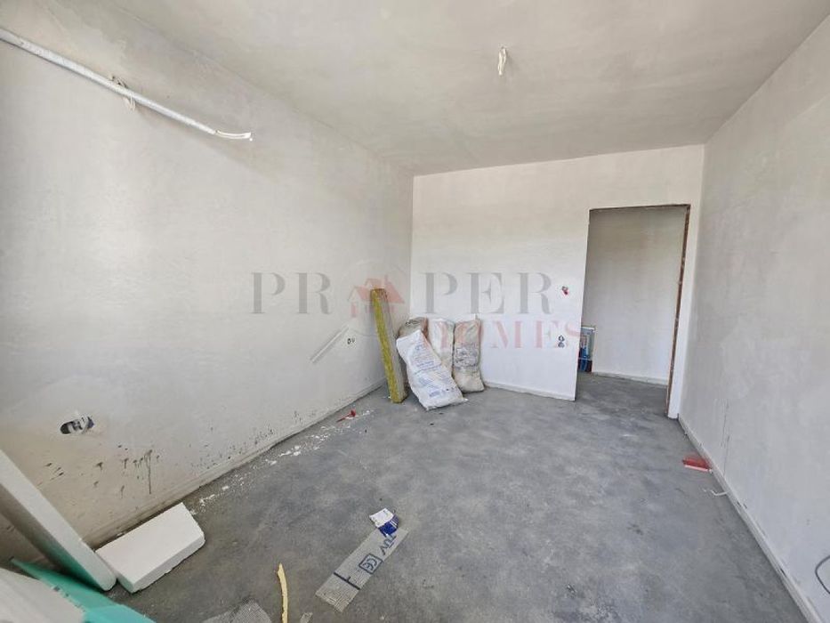 Продава се Тристаен апартамент в Велико Търново, Колю Фичето - 90 кв.м за 1334 €/кв.м - Снимка #2