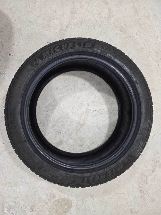 Anvelope 235 45 18 MS Michelin dot 41.18 profil 5mm pret 150 bucata