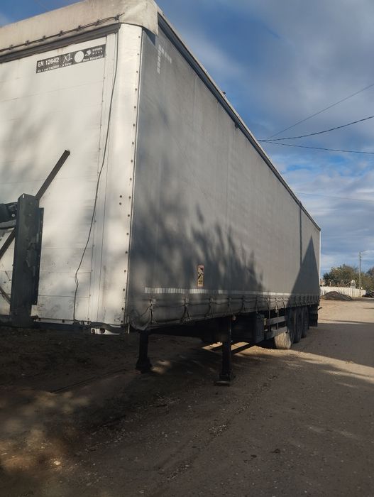 Vând semiremorca Kogel