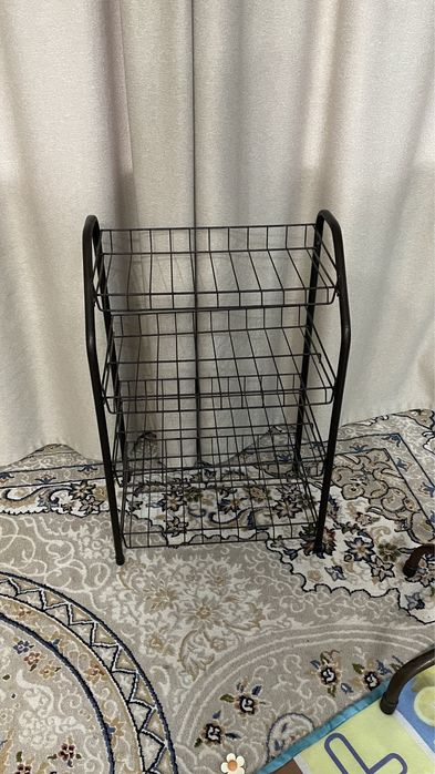 Продам обувницу в прихожую