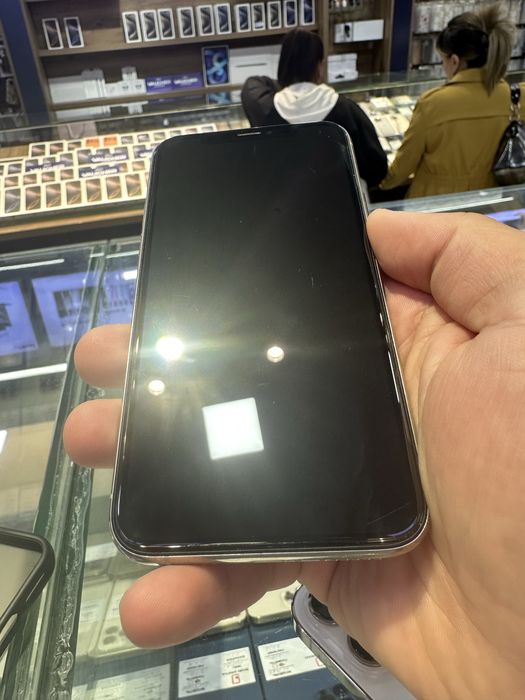 11 pro sotiladi