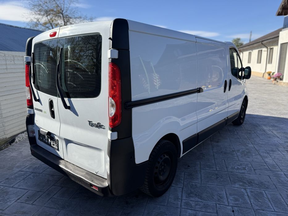 Vand Renault Trafic L2H1