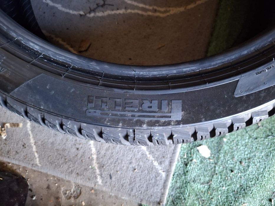 245 40 19 Pirelli DOT 2024 iarna aproape noi