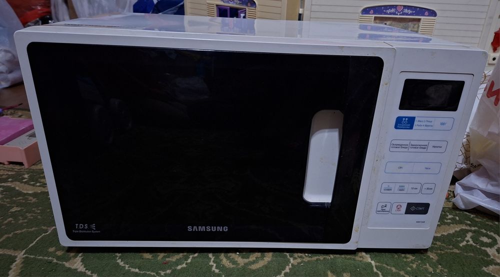 Микроволновая печь Samsung  б/у