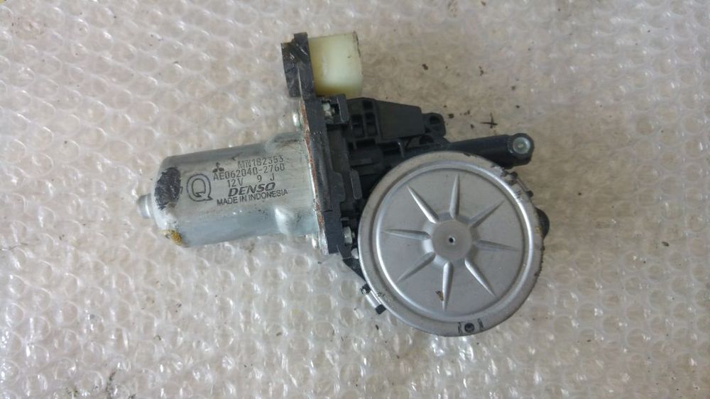 motoras usa stanga fata mitsubishi l200 2009 mn182353