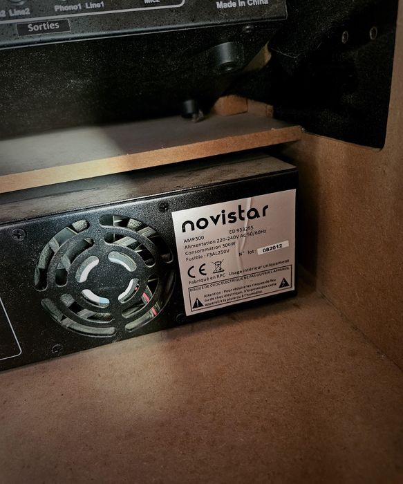 Vând boxe si amplificator cu mixer