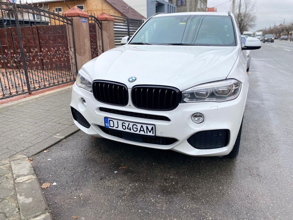 Proprietar vand sau schimb Bmw x5