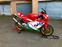 Vand aprilia rsv 1000 mille!