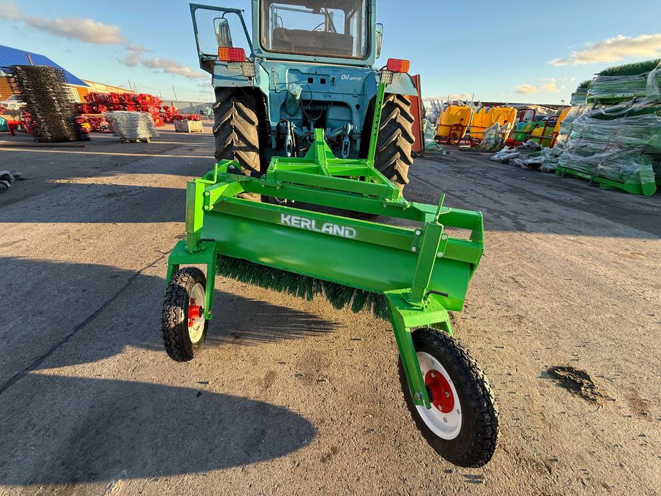 Щетка дорожная Kerland 2.0 м – мощная модель для МТЗ, Lovol, Dongfeng
