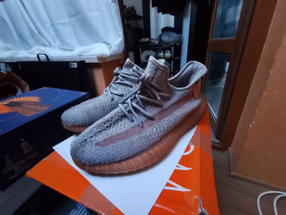 Adidas Yeezy маратонки