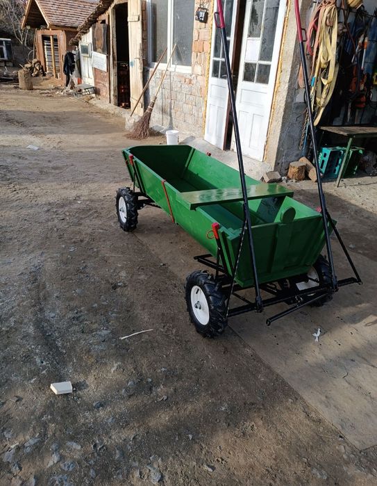 Vând căruță de ponei foarte ușoară și bine lucrata  fac și pe comanda