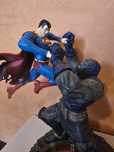 Статуя Superman vs Darkseid