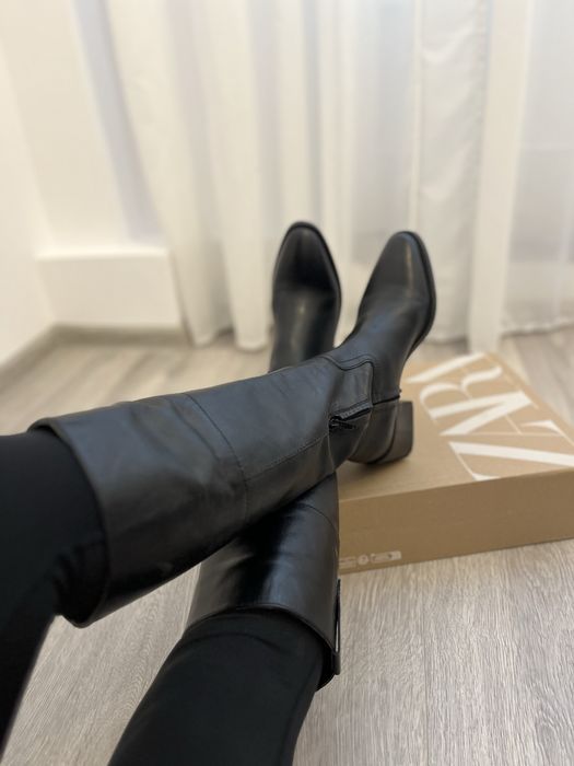 Cizme pana la genunchi din piele Zara