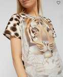 Блуза Marc Cain Tiger print тениска коприна + дънки Guess